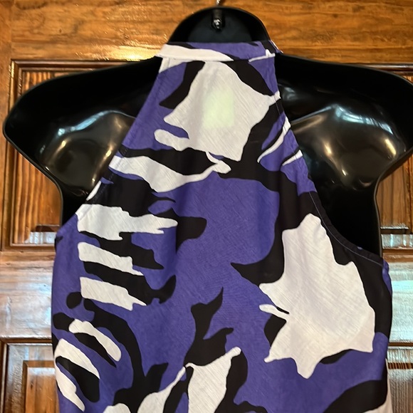 Express Floral Ruffle Sleeveless Tunic - Picture 9 of 12